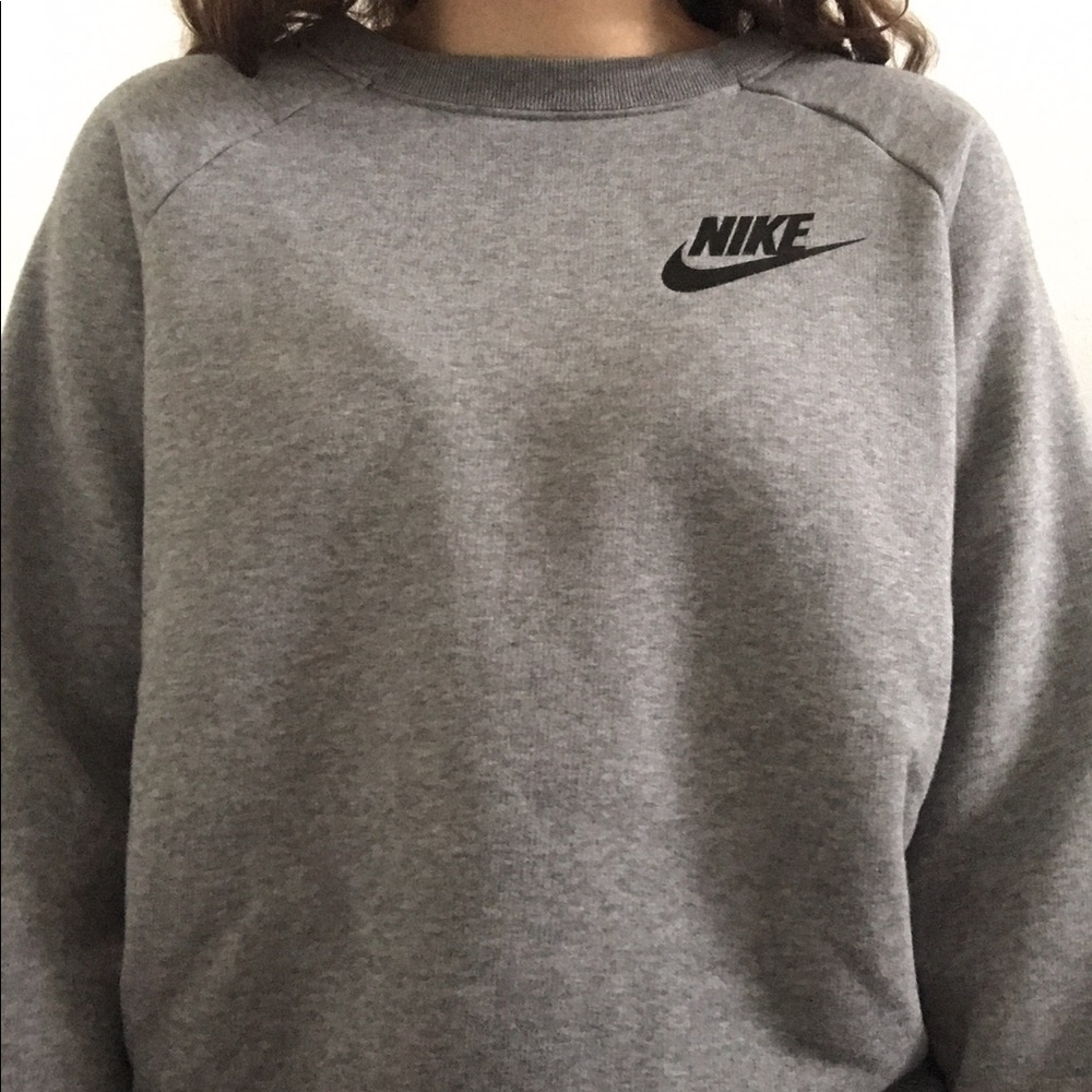 COPY - Grey Nike Sweatshirt